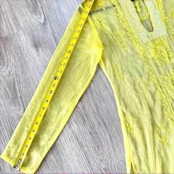 LULI K YELLOW SWIMWEAR  TUNIQUE SEQUINS SIZE SMALL - Picture 14 of 16